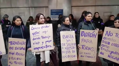 Mujeres inmigrantes se concentran en Bilbao con motivo del 8M