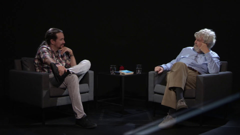 Pablo Iglesias entrevista al histórico líder del nacionalismo gallego Xosé Manuel Beiras, en 'Otra Vuelta de Tuerka'