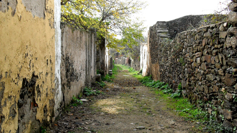 Localidad de Granadilla (Cáceres) abandonada desde 1964