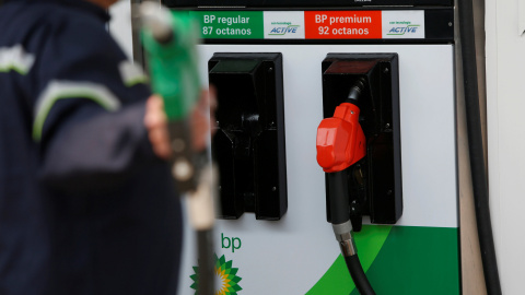 Un surtidor de gasolina BP. REUTERS/Carlos Jasso