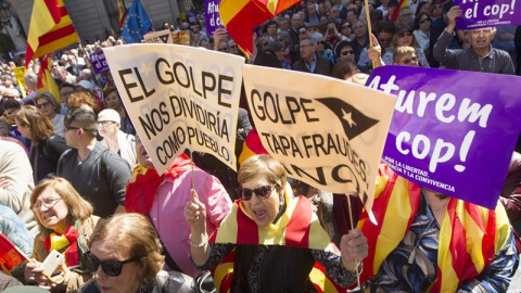 Manifestació en contra de procés sobiranista. EFE