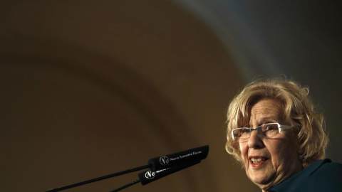 La alcaldesa de Madrid, Manuela Carmena, durante su intervención en un desayuno informativo celebrado en Madrid. EFE