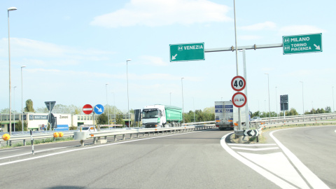 Imagen de la Autostrada A4, de Abertis, la autopista con mayor tráfico de Italia.