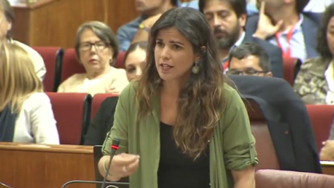 La líder de Podemos en Andalucía, Teresa Rodríguez, durante su intervención en el Pleno del Parlamento andaluz.