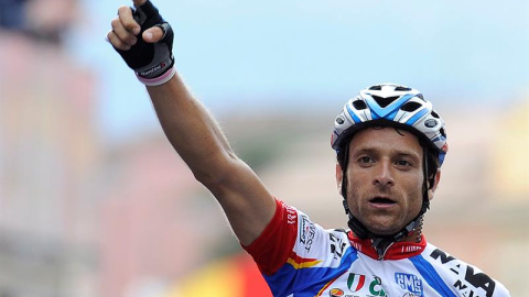 Michele Scarponi, en una imagen de archivo.  EFE/EPA/MAURIZIO BRAMBATTI