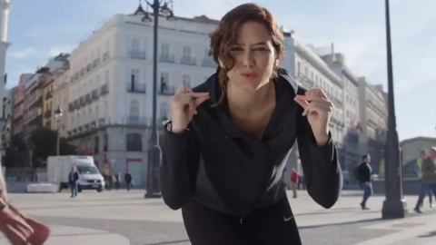 La presidenta de la Comunidad de Madrid, Isabel Díaz Ayuso, en su nuevo video electoral.