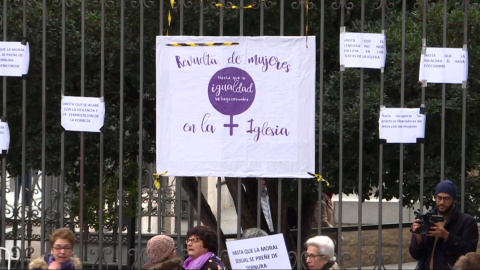 Las mujeres también piden su sitio en la Iglesia