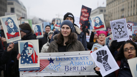 Imagen de la manifestación en Berlín el 20 de enero contra Trump / REUTERS