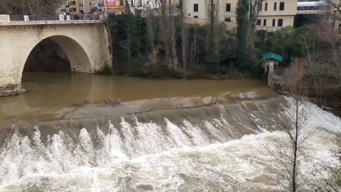 El río Júcar se eleva a 50m3 por segundo tras las lluvias