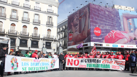 Las Mareas Ciudadanas han reunido a cientos de personas que han marchado en Madrid en defensa de los derechos ciudadanos. LORENA CALLE ESCRIBANO