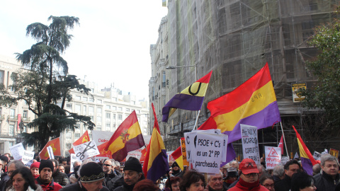 Las Mareas Ciudadanas han reunido a cientos de personas que han marchado en Madrid en defensa de los derechos ciudadanos. LORENA CALLE ESCRIBANO