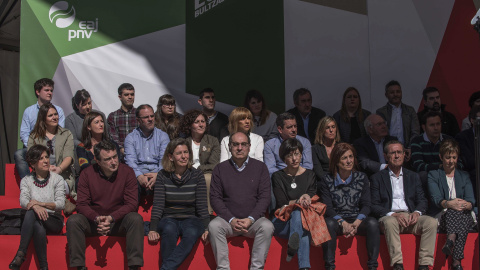 El gobierno Vasco al completo ha participado  en el Aberri Eguna, Día de la Patria vasca, con el tradicional acto político en el que han intervenido el presidente del partido, Andoni Ortuzar, y el lehendakari, Iñigo Urkullu, cuya candidatur