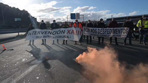 Concentración de Alu Ibérica en A Coruña
