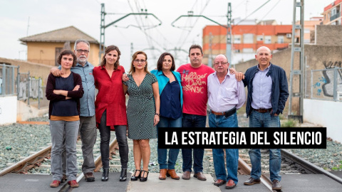 Familiares de las víctimas del metro de València.