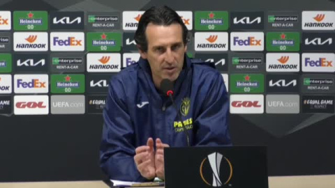 Emery: "Hay que sentir que jugamos para nuestra afición y para ganar"