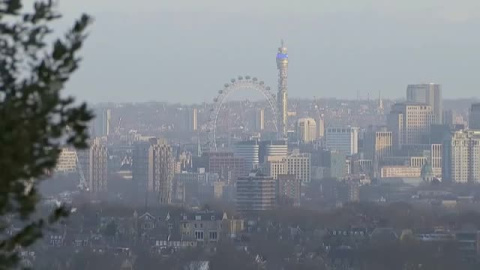 Londres se prepara para un escenario de colapso sanitario