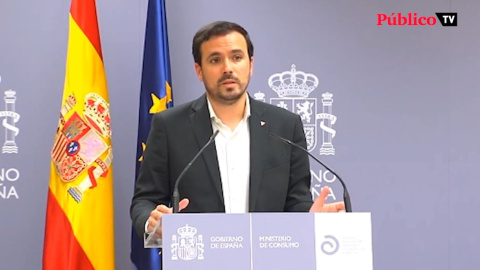 Alberto Garzón asegura que el Gobierno y la CNMC están haciendo "un ejercicio de pedagogía" sobre la nueva factura de la luz