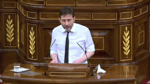 Rafa Mayoral: "Al gobernador del Banco de España habría que correrlo a gorrazos"