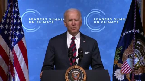 Biden: "EEUU se pone en marcha para reducir nuestros gases de efecto invernadero a la mitad para finales de esta década"