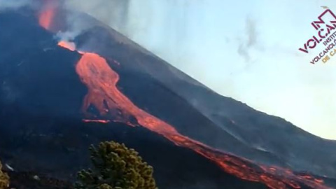 Las imágenes de la erupción del volcán de La Palma este lunes 25 de octubre de 2021.