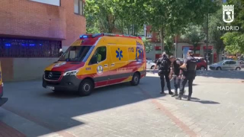 Cuatro acuchillados, uno muy grave, en una reyerta entre dos clanes en Vallecas