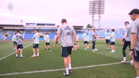 La selección española ya prepara los cuartos de final de la Euro