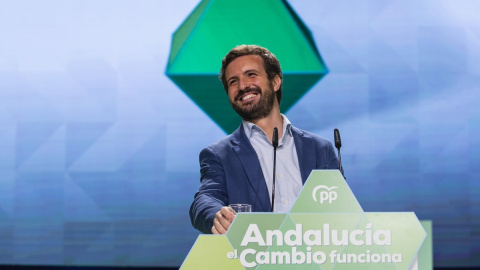 El presidente del PP nacional, Pablo Casado, durante su intervención en la clausura del XVI Congreso Autonómico del PP de Andalucía, a 21 de noviembre del 2021 en Granada.