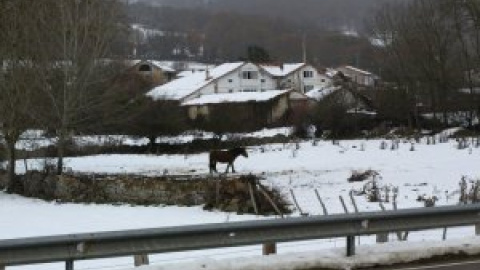 Liébana y el Valle de Villaverde, en aviso por acumulación de nieve este lunes