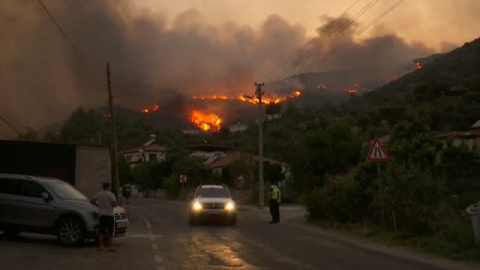 Turquía logra extinguir 196 de los 208 focos de incendios contabilizados