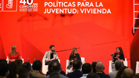 16/10/2021.- La ministra de Transportes, Movilidad y Agenda Urbana, Raquel Sánchez, en un encuentro sobre vivienda enmarcado en el Congreso Federal del PSOE. Jorge Gil / Europa Press