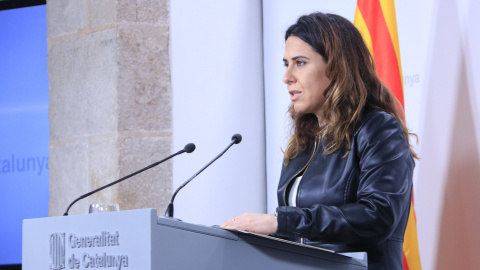 La portaveu del Govern, Patrícia Plaja, compareix davant dels mitjans de comunicació, en la roda de premsa posterior a la reunió del Consell Executiu