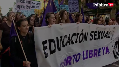 Estas son las barreras que se encuentran las mujeres que quieren abortar en España