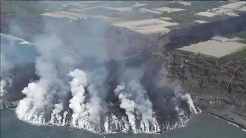 El delta formado por la lava cambia para siempre el mapa de La Palma