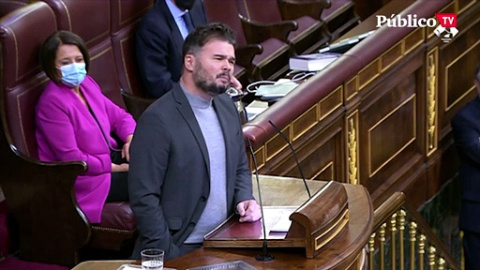 Rufián: "He escuchado a Casado hacer buenos discursos, pero le duró una semana hacer de Merkel"