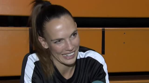 Mireia Rodríguez, primera mujer en un equipo de balonmano masculino