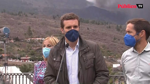 Pablo Casado pide que se faciliten viviendas para quienes han perdido sus casas por el volcán