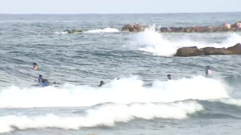 Fallece una mujer de 35 años ahogada en la playa de El Campello 