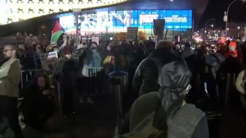 Protestas en EEUU por la absolución del joven que mató a dos personas en las marchas antirracistas de Kenosha 