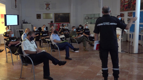 Reunión para abordar la coordinación de los rastreadores del Ejército