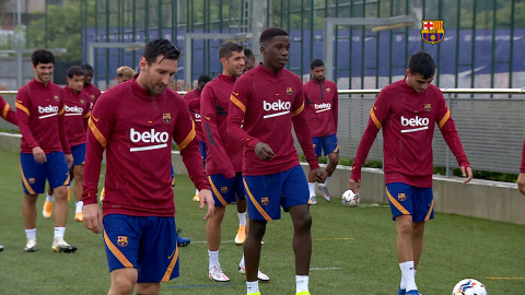 Messi y Coutinho superan los test y entrenan con el grupo