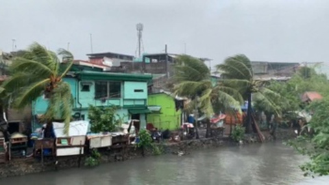 Al menos 45 muertos en Filipinas por el paso del tifón Nalgae