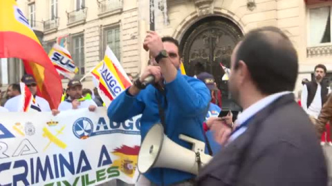 La sedición y el pacto sobre la Guardia Civil en Navarra se mezclan con la agenda de reivindicaciones laborales de policías y guardias civiles 