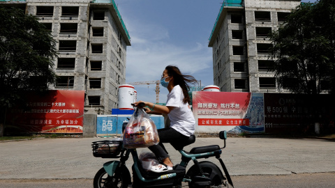 Edificios de viviendas en construcción promovidas por la inmobiliaria Country Garden en Tianjin (China). REUTERS/Tingshu Wang