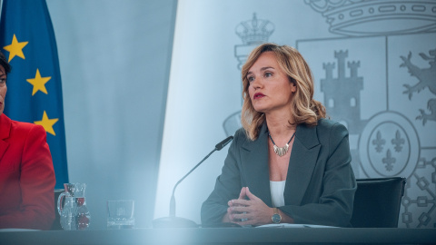 La ministra Portavoz, Pilar Alegría, durante la rueda de prensa tras el consejo de ministros, en el complejo de la Moncloa, a 19 de noviembre de 2024, en Madrid