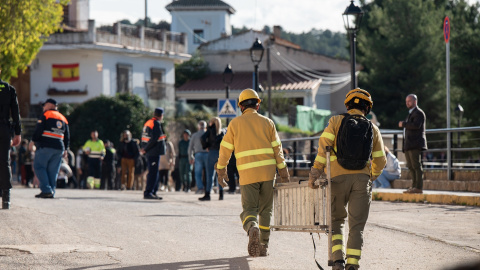 Trabajadores en la reconstrucción de la DANA.