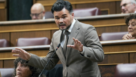 El portavoz de ERC, Gabriel Rufián, durante su intervención.- EFE