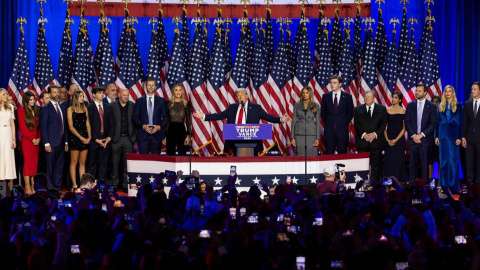  Donald Trump habla durante su fiesta de la noche de las elecciones, en Florida, una vez que se supo ganador. Matias J. Ocner/ Europa Press.