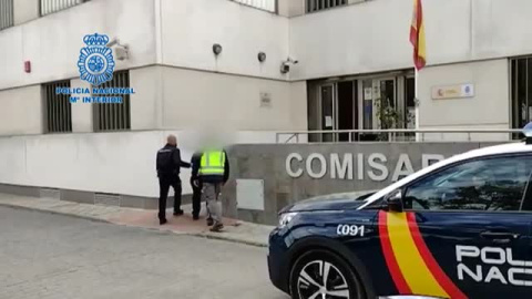 Detienen a unos padres en Sevilla por tener a sus hijos encerrados desde hace 5 años