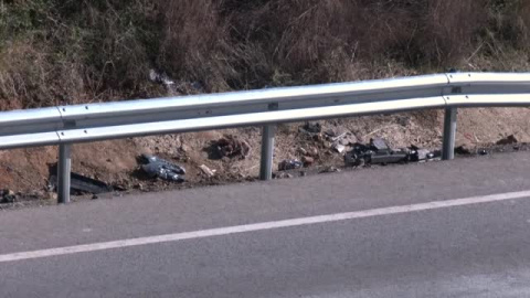 Un choque entre dos vehículos causa la muerte de tres personas en ...