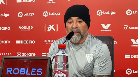 Sampaoli: "Lo único que va a sacar al Sevilla de donde está es la unidad, no el reproche"